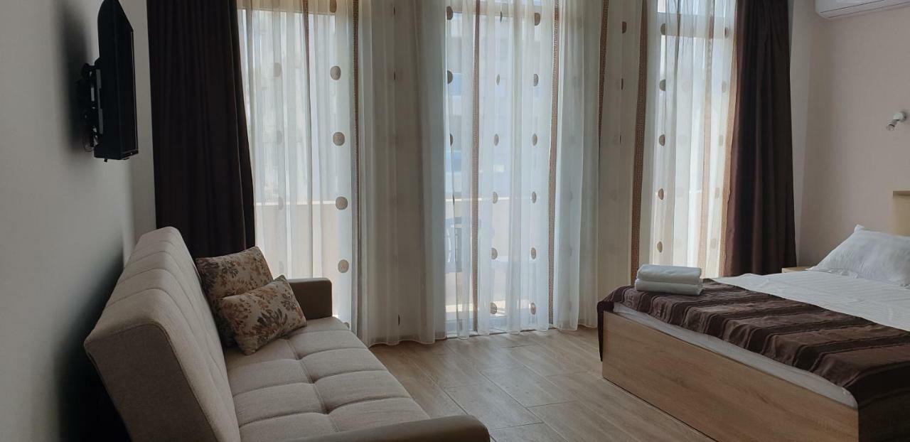 Hotel Solea Beach Mamaia Esterno foto