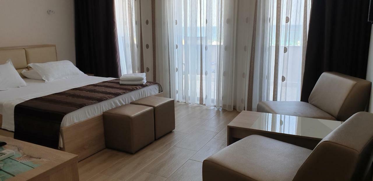 Hotel Solea Beach Mamaia Esterno foto