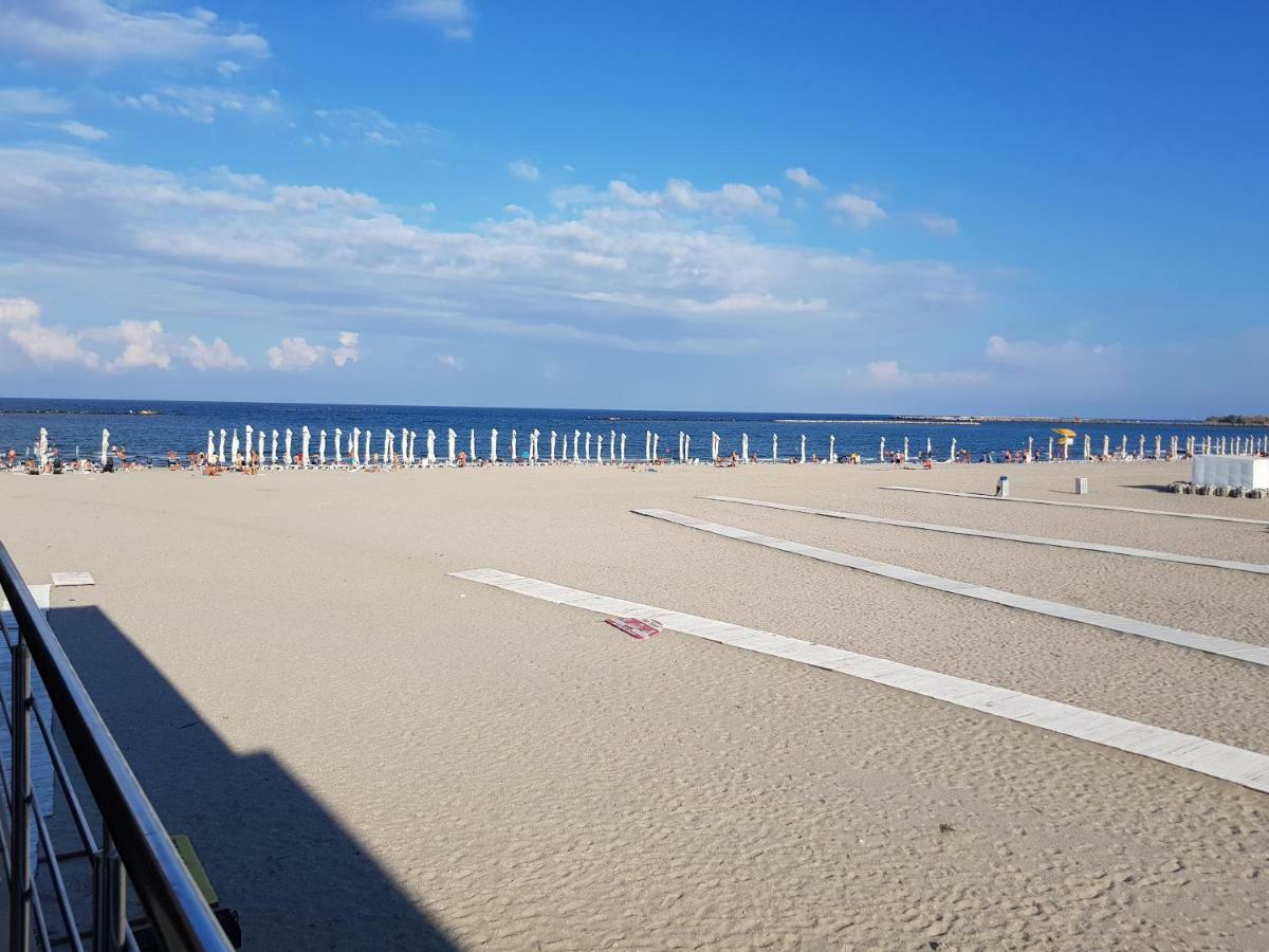 Hotel Solea Beach Mamaia Esterno foto